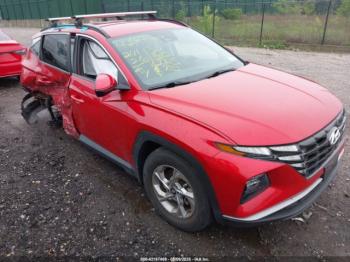 Salvage Hyundai TUCSON