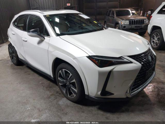  Salvage Lexus Ux