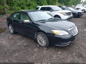  Salvage Chrysler 200