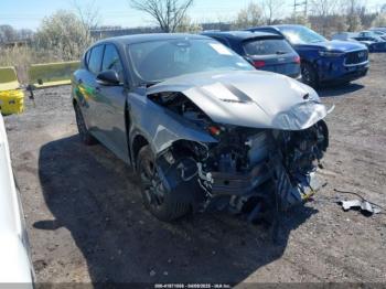  Salvage Dodge Hornet