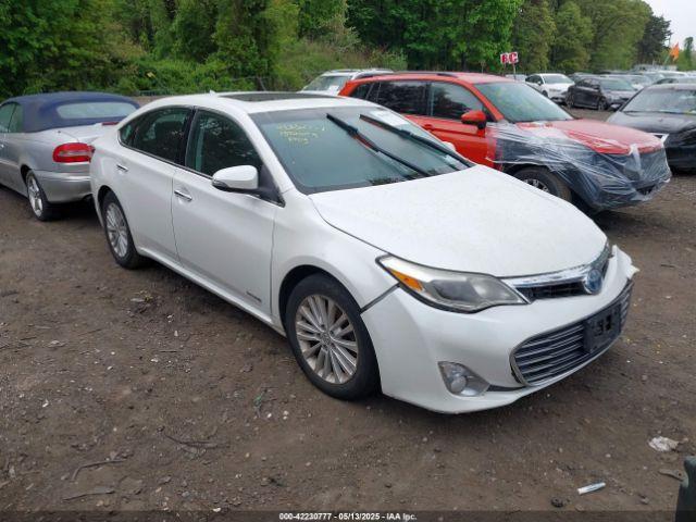  Salvage Toyota Avalon Hybrid