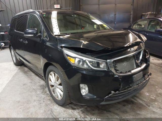  Salvage Kia Sedona