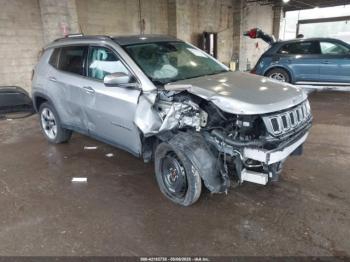  Salvage Jeep Compass