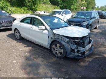  Salvage Mercedes-Benz Cla-class