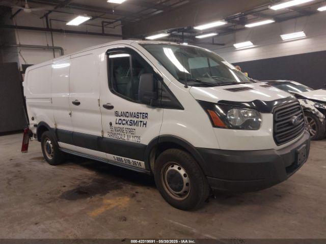  Salvage Ford Transit