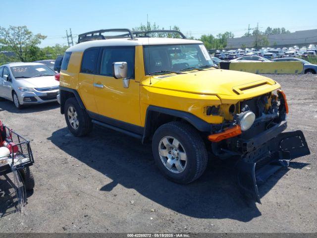  Salvage Toyota FJ Cruiser