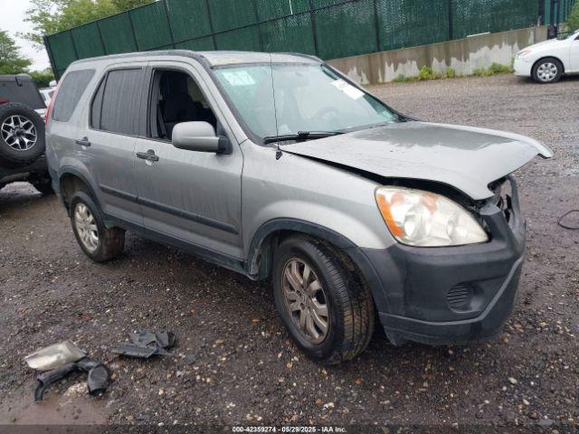  Salvage Honda CR-V