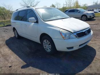  Salvage Kia Sedona