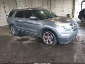  Salvage Ford Explorer