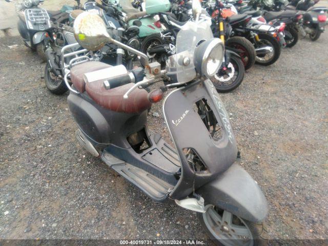  Salvage Vespa Lx