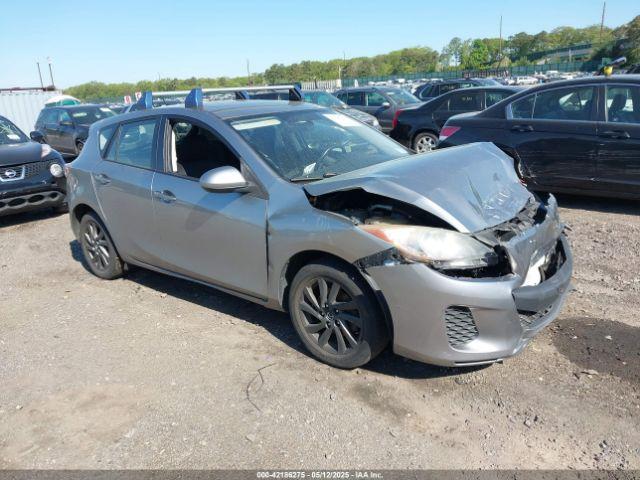  Salvage Mazda Mazda3