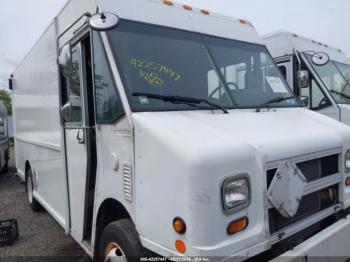  Salvage Freightliner Chassis