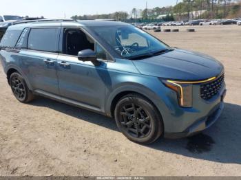  Salvage Kia Carnival