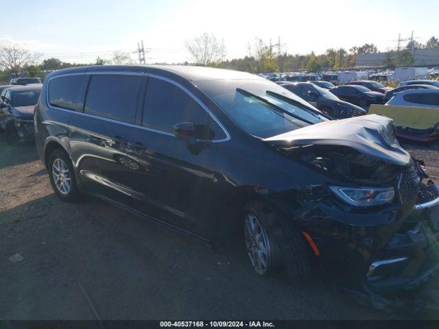  Salvage Chrysler Pacifica