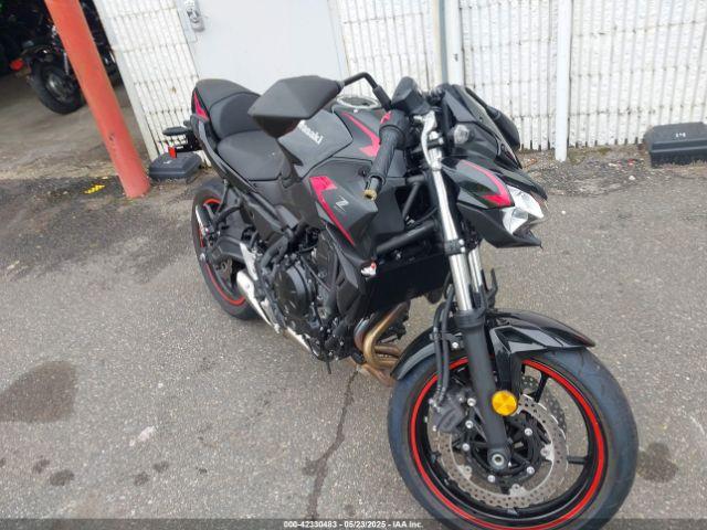  Salvage Kawasaki Er650