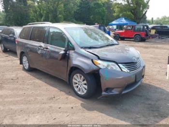  Salvage Toyota Sienna