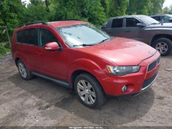  Salvage Mitsubishi Outlander