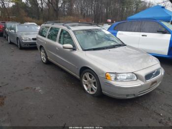 Salvage Volvo V70