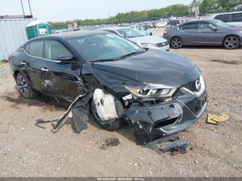  Salvage Nissan Maxima