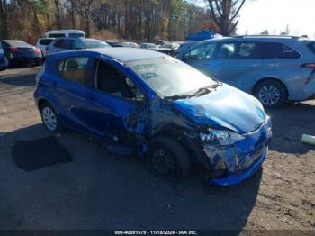  Salvage Toyota Prius c