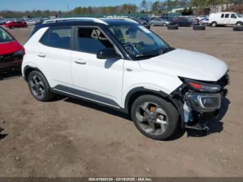  Salvage Hyundai VENUE