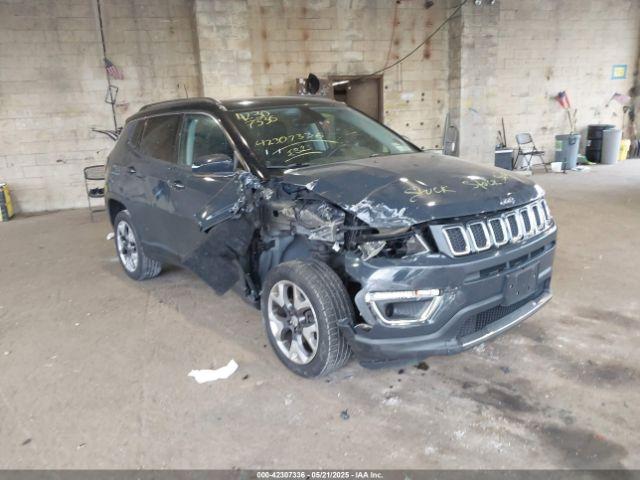  Salvage Jeep Compass