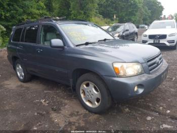  Salvage Toyota Highlander