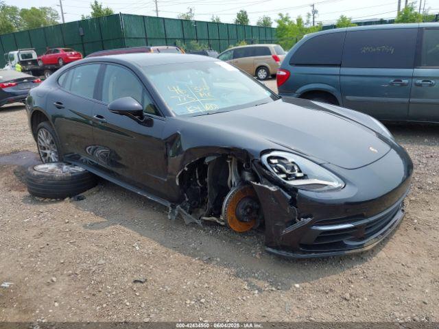  Salvage Porsche Panamera