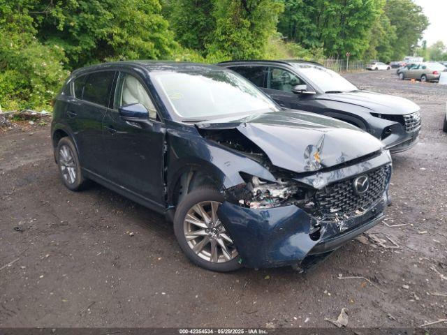  Salvage Mazda Cx