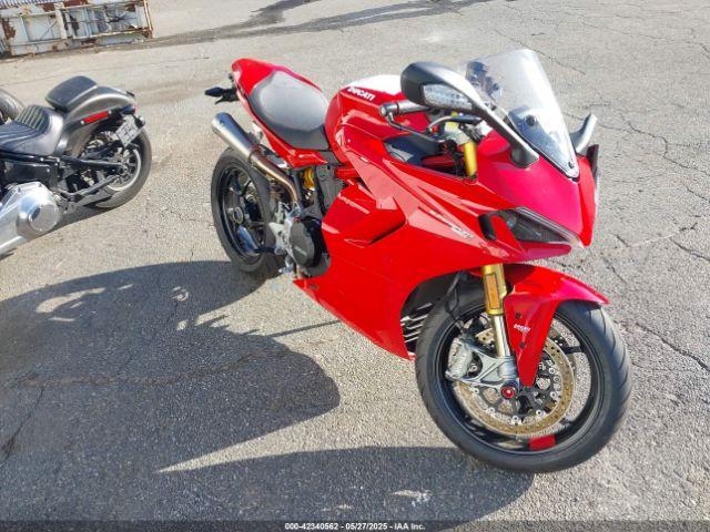  Salvage Ducati Supersport