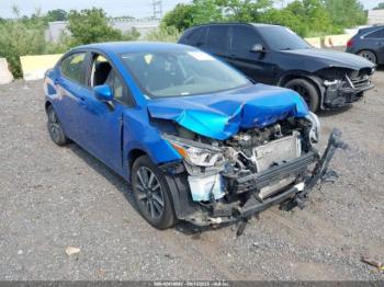  Salvage Nissan Versa