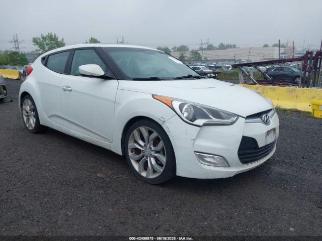  Salvage Hyundai VELOSTER