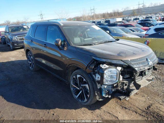  Salvage Mitsubishi Outlander