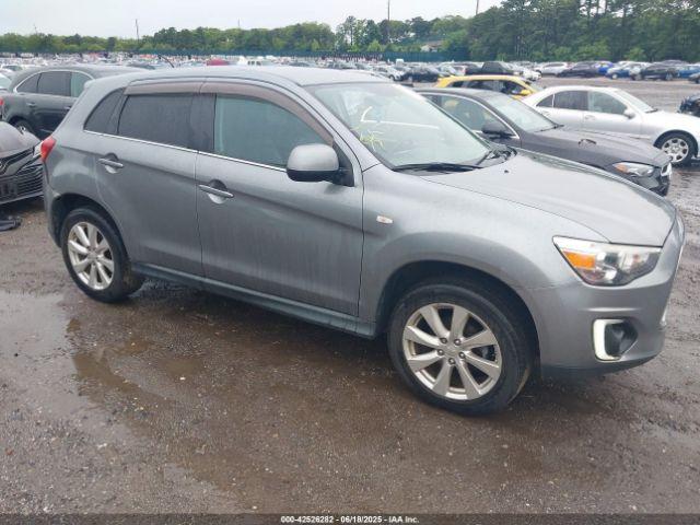  Salvage Mitsubishi Outlander