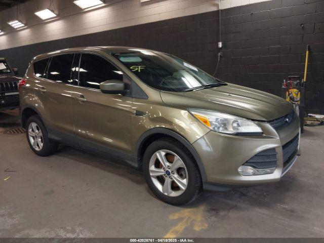  Salvage Ford Escape