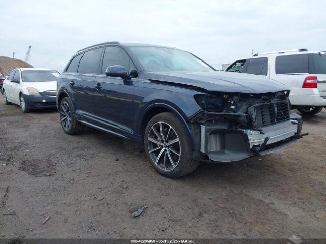  Salvage Audi Q7