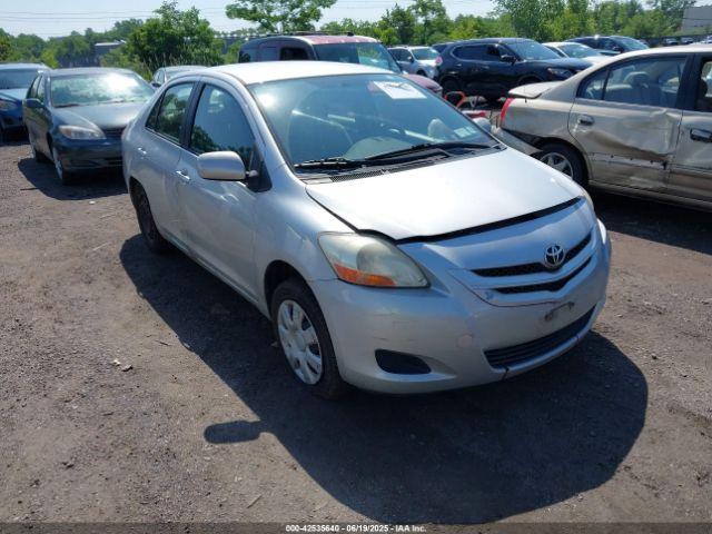  Salvage Toyota Yaris