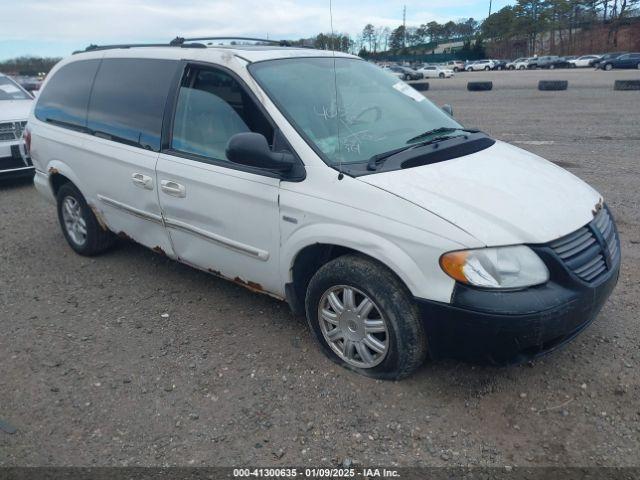 Salvage Chrysler Town & Country
