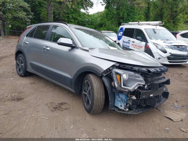  Salvage Kia Niro