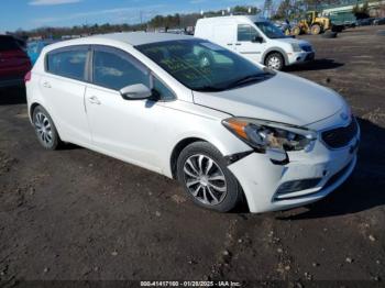  Salvage Kia Forte