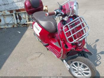  Salvage Vespa Primavera