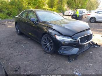  Salvage Volvo S60