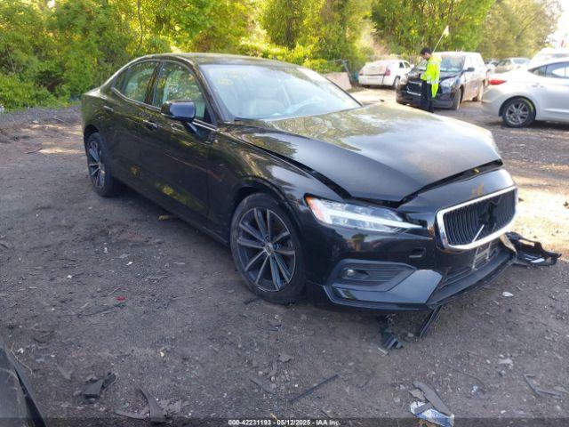  Salvage Volvo S60