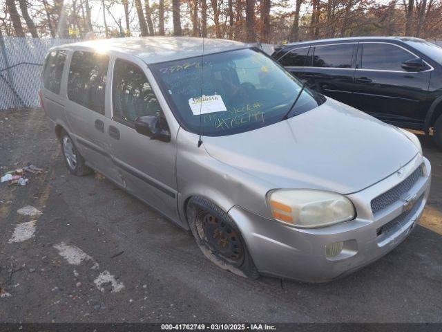  Salvage Chevrolet Uplander