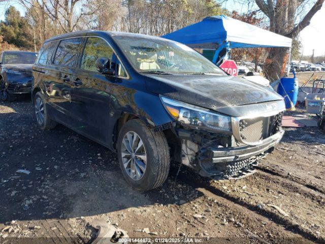  Salvage Kia Sedona