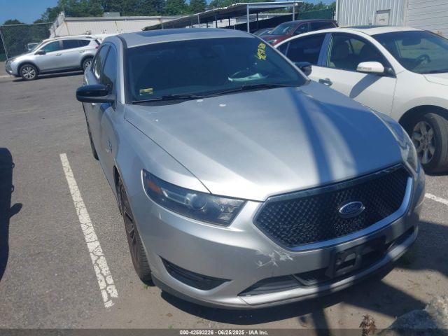  Salvage Ford Taurus