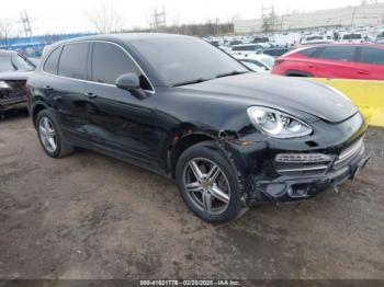  Salvage Porsche Cayenne