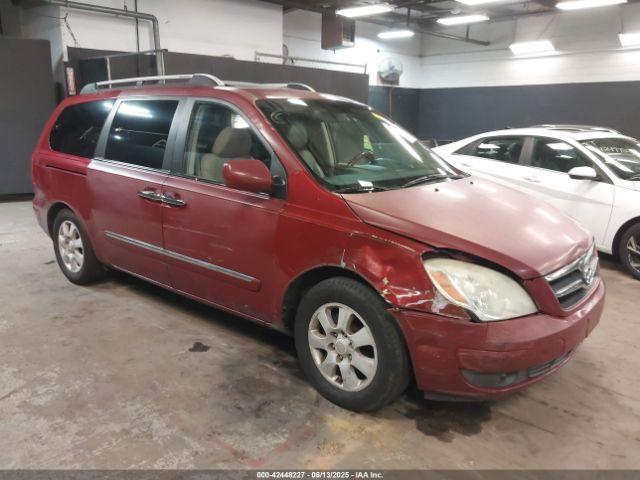  Salvage Hyundai Entourage