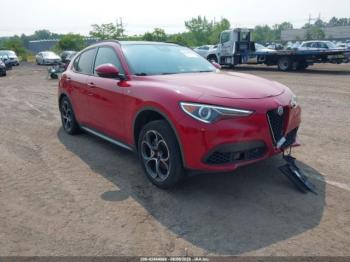  Salvage Alfa Romeo Stelvio