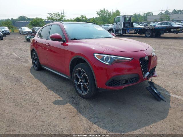  Salvage Alfa Romeo Stelvio